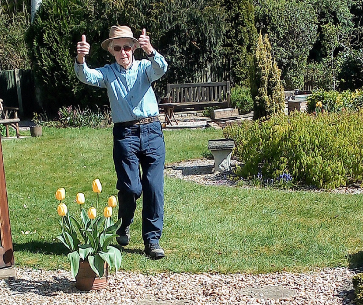 Bob Jackson Garden Lap Walk